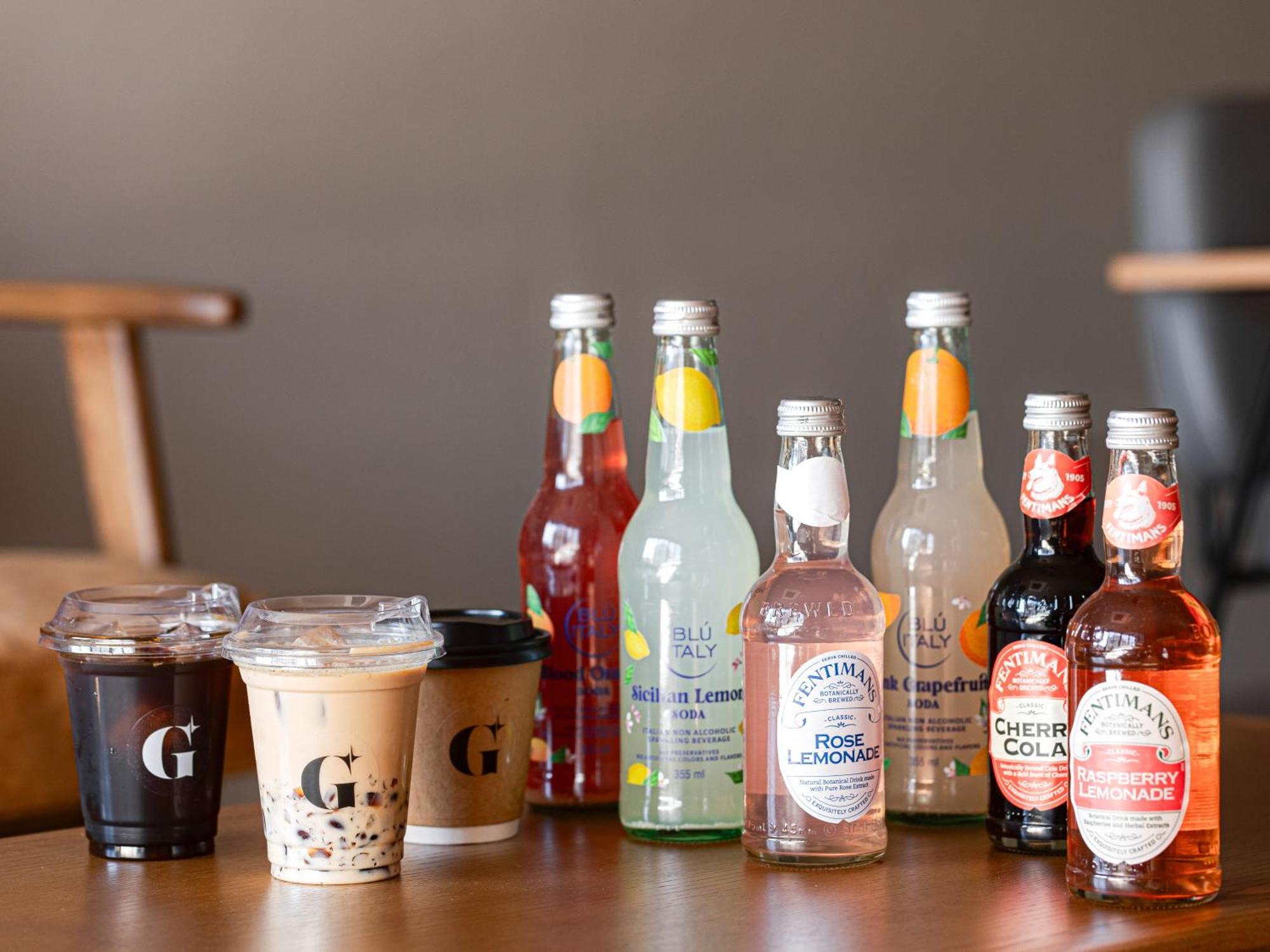Gems Yufuin Hotel And Spa Cafe Bar Eksteriør billede