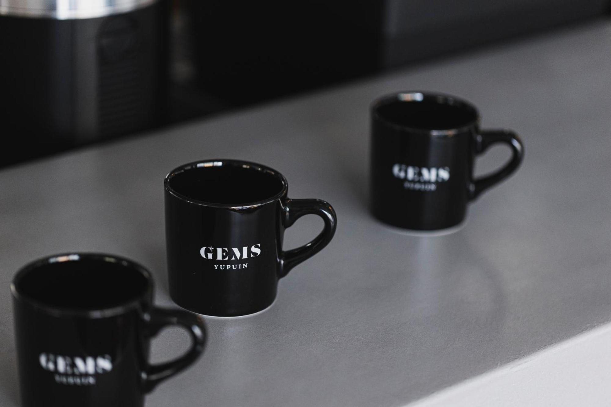 Gems Yufuin Hotel And Spa Cafe Bar Værelse billede
